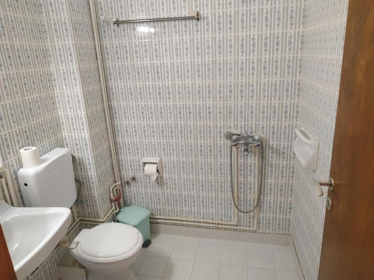 Poulea Rooms カラマタ エクステリア 写真